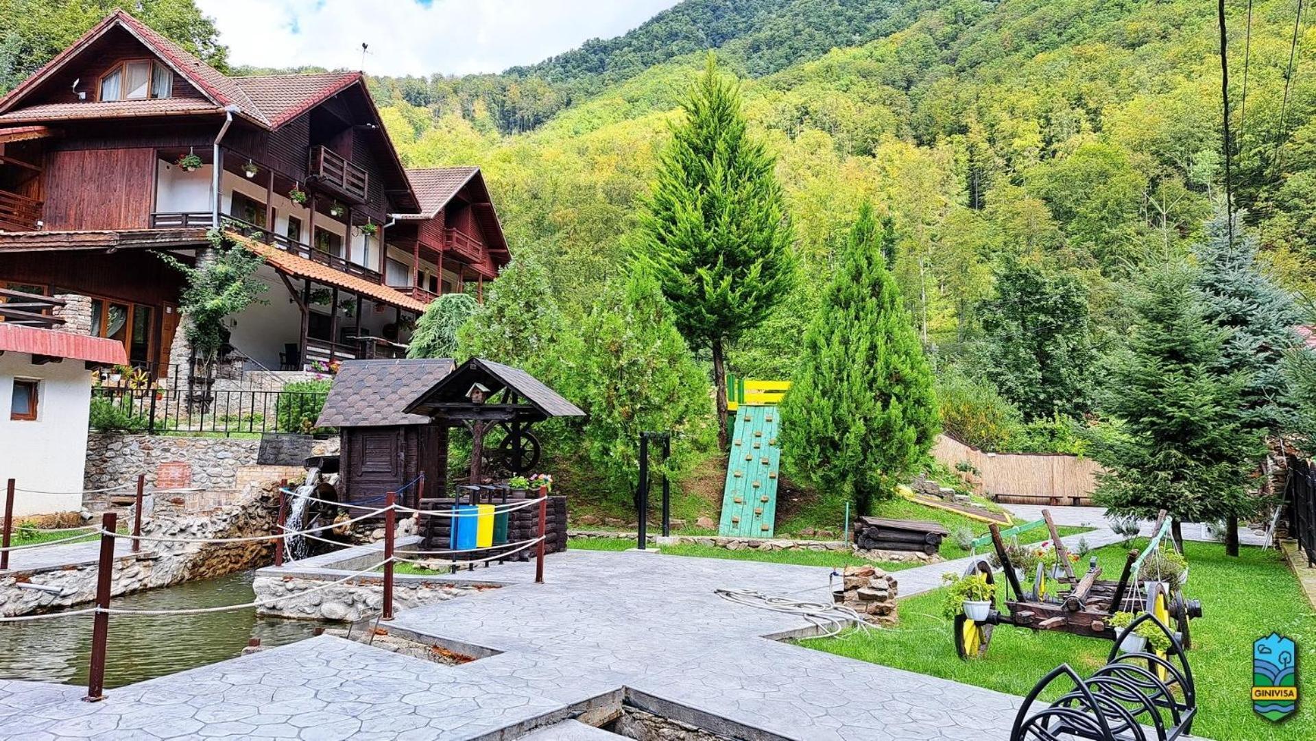 Hanul Vanatorului Gureni Exterior foto